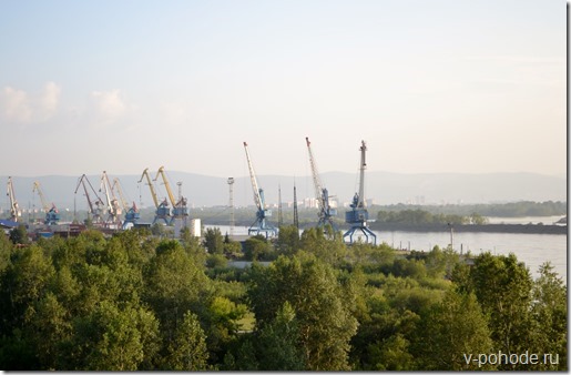 Порт на реке Енисей в Красноярске